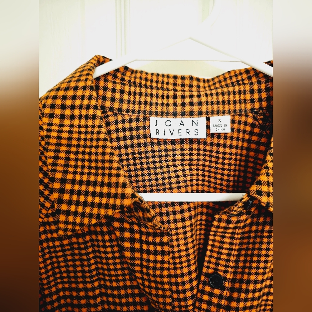 Joan Rivers Plaid Button Up Flannel- Small - Picture 4 of 5